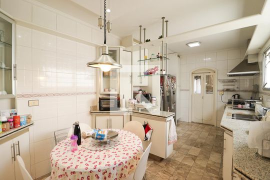 Cozinha de apartamento à venda com 4 quartos, 330m² em Santana, São Paulo
