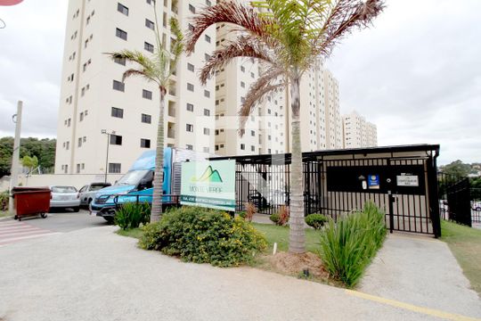 Fachada de apartamento para alugar com 2 quartos, 50m² em Jardim Gutierres, Sorocaba