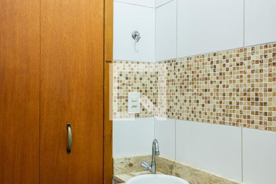 Banheiro de casa de condomínio à venda com 1 quarto, 25m² em Vila Beatriz, São Paulo