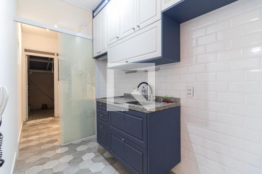 Cozinha de apartamento para alugar com 2 quartos, 74m² em Saúde, São Paulo