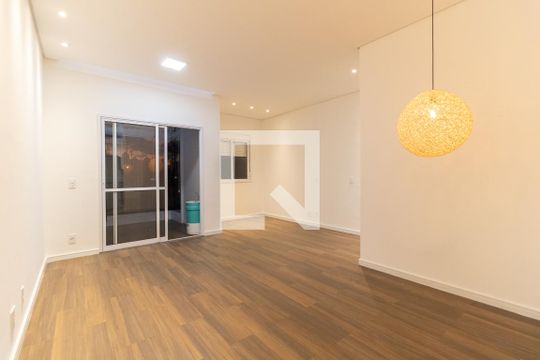 Apartamento para alugar com 2 quartos, 74m² em Saúde, São Paulo