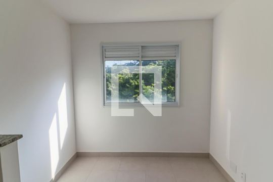 Sala de apartamento à venda com 2 quartos, 32m² em Jardim Celeste, São Paulo