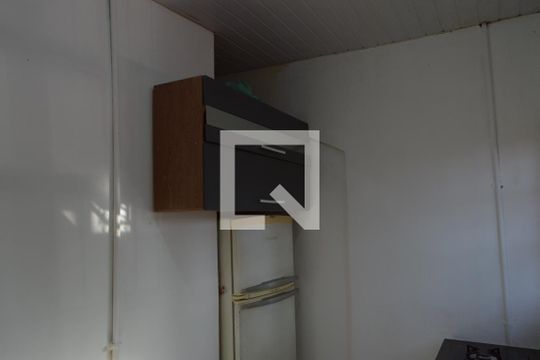 Cozinha de kitnet/studio para alugar com 1 quarto, 25m² em Curicica, Rio de Janeiro