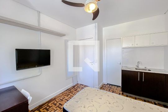 Studio de kitnet/studio para alugar com 1 quarto, 20m² em Água Rasa, São Paulo