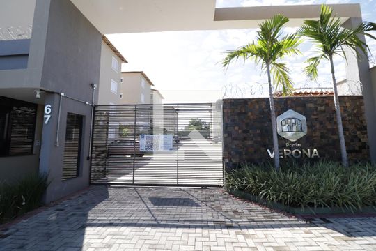 Fachada de apartamento para alugar com 2 quartos, 45m² em Chácaras Tubalina E Quartel, Uberlândia