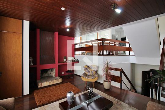 Casa à venda com 3 quartos, 233m² em Vila Euclides, São Bernardo do Campo