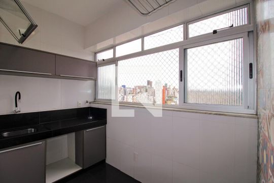 apoio cozinha de apartamento para alugar com 4 quartos, 126m² em Serra, Belo Horizonte