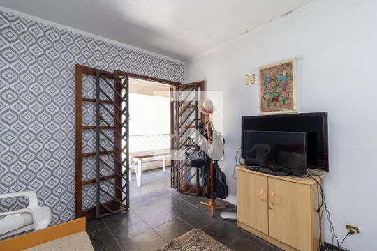 Casa para alugar com 4 quartos, 360m² em Vila Aurora (zona Norte), São Paulo