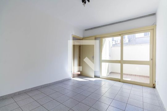 Apartamento à venda com 2 quartos, 100m² em Centro Histórico, Porto Alegre