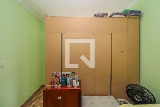 Quarto 2 de casa à venda com 2 quartos, 60m² em Vila Santa Virginia, São Paulo