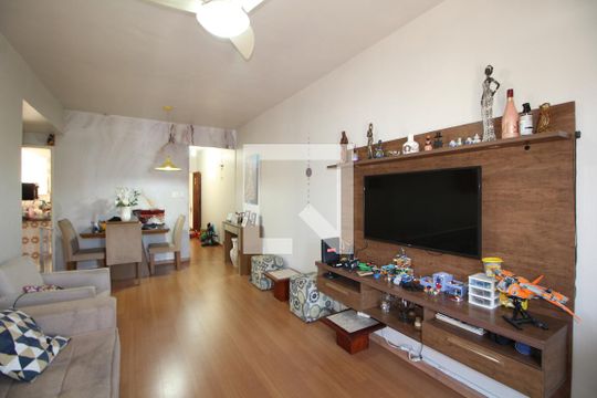 Sala de apartamento à venda com 2 quartos, 98m² em Taquara, Rio de Janeiro