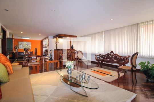 Apartamento à venda com 4 quartos, 260m² em Gutierrez, Belo Horizonte