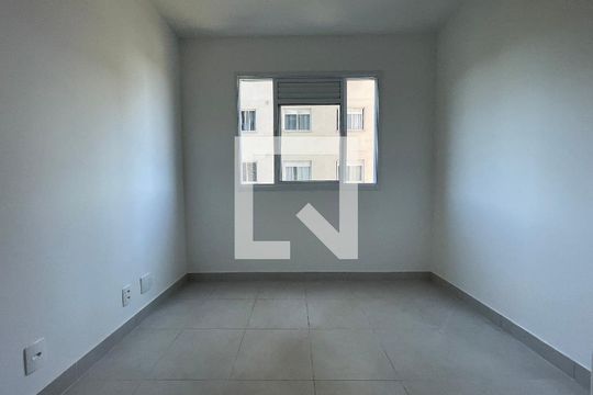 Sala de apartamento à venda com 2 quartos, 38m² em Jardim Celeste, Alvorada