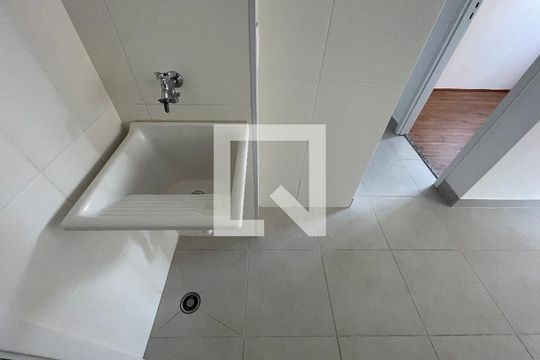 Área de Serviço de apartamento à venda com 2 quartos, 38m² em Jardim Celeste, Alvorada