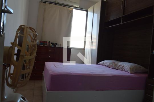 Quarto  de apartamento à venda com 1 quarto, 60m² em Pechincha, Rio de Janeiro