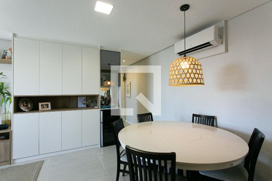Sala de apartamento à venda com 3 quartos, 84m² em Vila Carrao, São Paulo