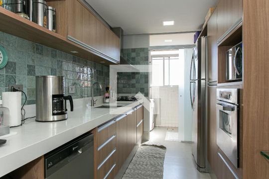 Cozinha de apartamento à venda com 3 quartos, 84m² em Vila Carrao, São Paulo