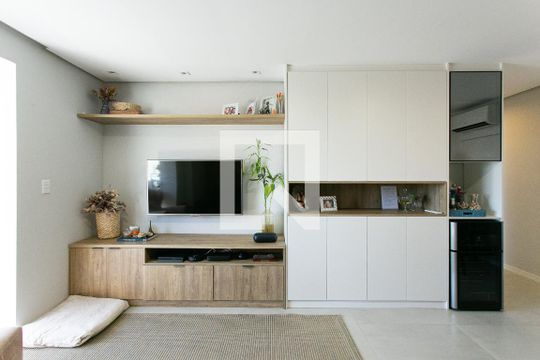 Sala de apartamento à venda com 3 quartos, 84m² em Vila Carrao, São Paulo