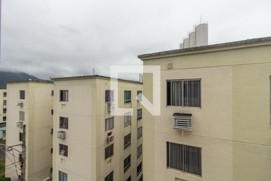 Vista do Quarto 1 de apartamento para alugar com 2 quartos, 47m² em Campo Grande, Rio de Janeiro