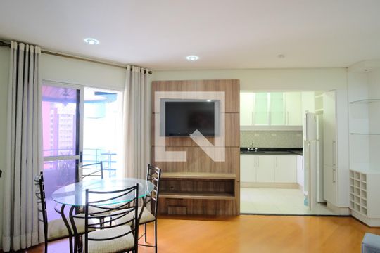 Sala de apartamento para alugar com 2 quartos, 75m² em Tatuapé, São Paulo