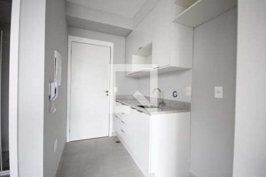 Cozinha de kitnet/studio à venda com 1 quarto, 26m² em Vila Mariana, São Paulo