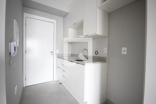 Cozinha de kitnet/studio à venda com 1 quarto, 26m² em Vila Mariana, São Paulo