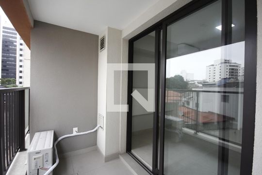 Varanda de kitnet/studio à venda com 1 quarto, 26m² em Vila Mariana, São Paulo