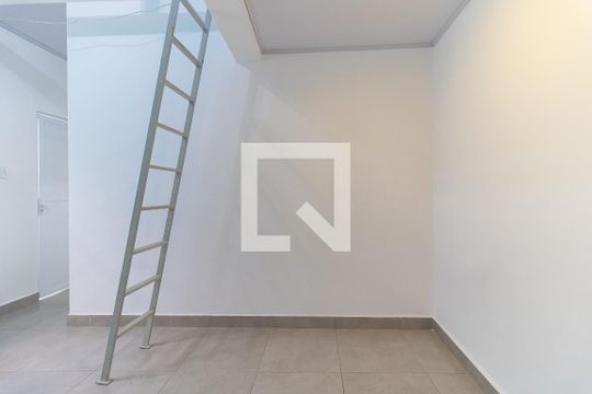Sala de kitnet/studio para alugar com 1 quarto, 25m² em Vila Marte, São Paulo