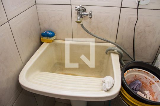 Área de Serviço de casa de condomínio para alugar com 3 quartos, 130m² em Quintino Bocaiuva, Rio de Janeiro