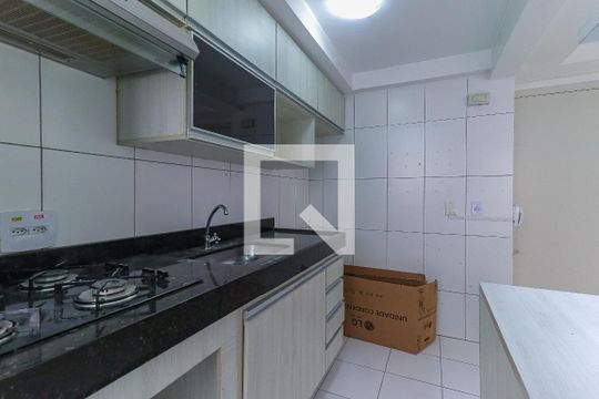 Cozinha de apartamento para alugar com 2 quartos, 57m² em Parque Industrial, São José dos Campos
