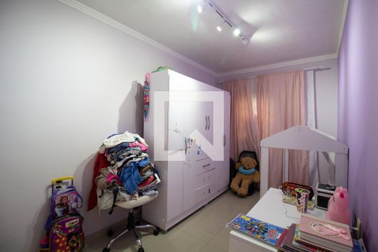 Quarto 2 de casa à venda com 2 quartos, 102m² em Vila Taquari, São Paulo