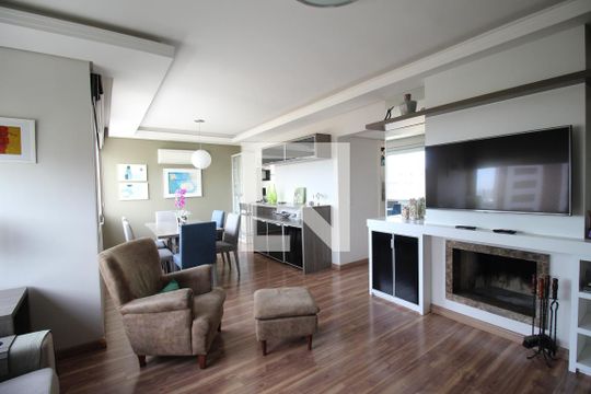Apartamento para alugar com 3 quartos, 110m² em Petrópolis, Porto Alegre