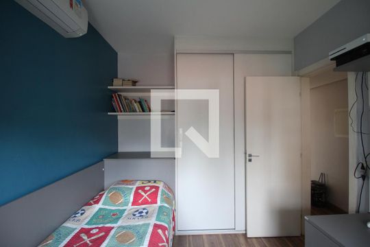 Quarto 2 de apartamento para alugar com 3 quartos, 110m² em Petrópolis, Porto Alegre