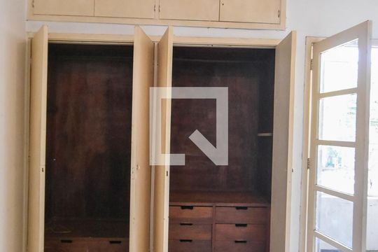 Quarto 01 de casa à venda com 2 quartos, 100m² em Cidade Monções, São Paulo
