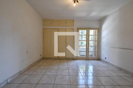 Quarto 01 de casa à venda com 2 quartos, 100m² em Cidade Monções, São Paulo