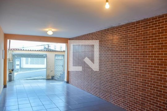 Garagem de casa à venda com 3 quartos, 158m² em Planalto, São Bernardo do Campo