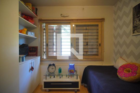 Quarto 2 de casa à venda com 4 quartos, 273m² em Mauá, Novo Hamburgo