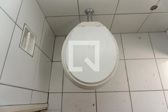 Banheiro de kitnet/studio para alugar com 1 quarto, 38m² em Consolação, São Paulo