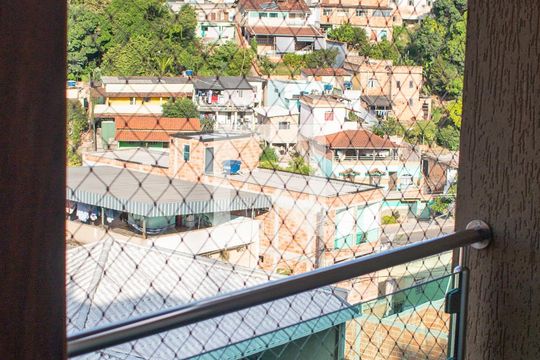 Varanda de casa à venda com 3 quartos, 280m² em Jardim Laguna, Contagem