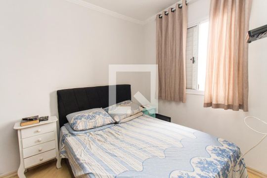 Quarto 1   de apartamento para alugar com 2 quartos, 49m² em Vila Paiva, São Paulo