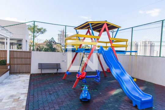 Área Comum - Playground de apartamento para alugar com 2 quartos, 49m² em Vila Paiva, São Paulo