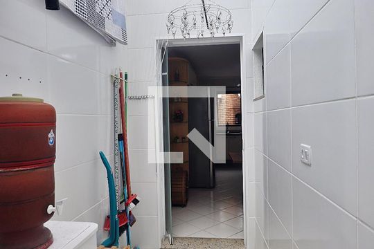 Área de Serviço de casa à venda com 3 quartos, 160m² em Vila São Pedro, Santo André