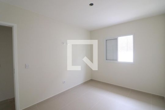 Quarto 1  de casa de condomínio para alugar com 2 quartos, 60m² em Vila Isolina Mazzei, São Paulo