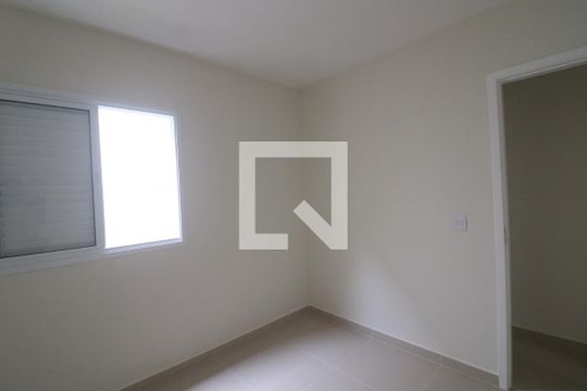 Quarto 2 de casa de condomínio para alugar com 2 quartos, 60m² em Vila Isolina Mazzei, São Paulo