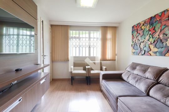 Apartamento para alugar com 2 quartos, 50m² em Boqueirão, Curitiba