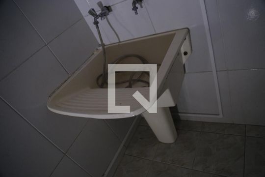 Área de Serviço de casa à venda com 3 quartos, 152m² em Piqueri, São Paulo