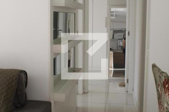 Corredor da Sala de apartamento para alugar com 2 quartos, 55m² em Anil, Rio de Janeiro