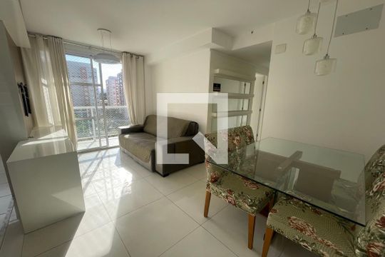 Apartamento para alugar com 2 quartos, 55m² em Anil, Rio de Janeiro