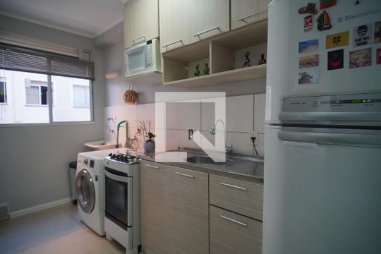Cozinha de apartamento à venda com 2 quartos, 48m² em Operário, Novo Hamburgo