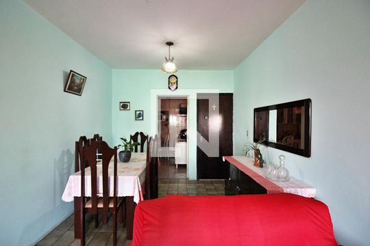 Sala  de apartamento à venda com 2 quartos, 74m² em Rudge Ramos, São Bernardo do Campo